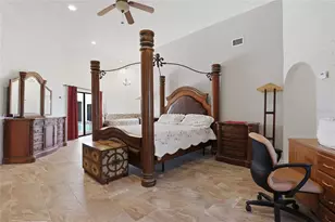12902 SW David Dr, Lake Suzy, FL 34269 - Photo 17