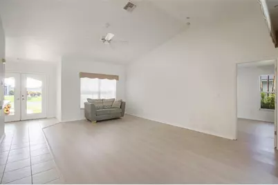 5333 SW 16th Place, Cape Coral, FL 33914 - Photo 9