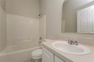 906 Mendoza Ln, Kissimmee, FL 34758 - Photo 9
