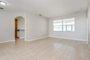 2925 Willow Creek Ln, Kissimmee, FL 34741 - Photo 3