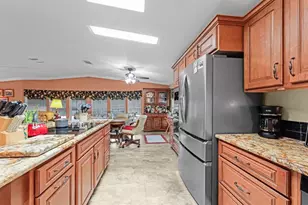 2100 King Hwy, Port Charlotte, FL 33980 - Photo 11