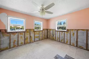 425 Fireball Ct, Punta Gorda, FL 33950 - Photo 15