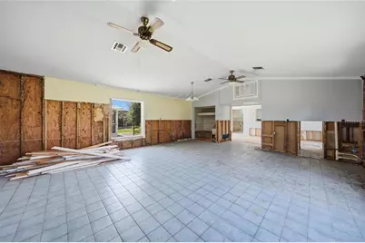 425 Fireball Court, Punta Gorda, FL 33950 - Photo 9