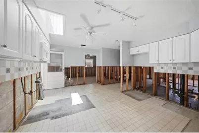 425 Fireball Court, Punta Gorda, FL 33950 - Photo 11