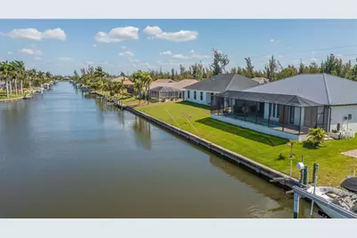 9493 St Paul Drive, Port Charlotte, FL 33981 - Photo 7
