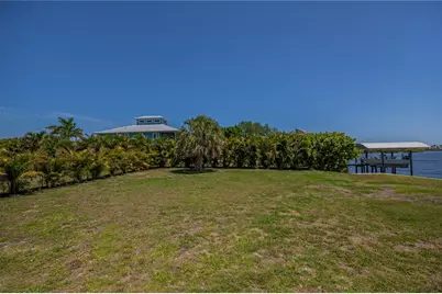 3404 Lake View Boulevard, Port Charlotte, FL 33948 - Photo 33