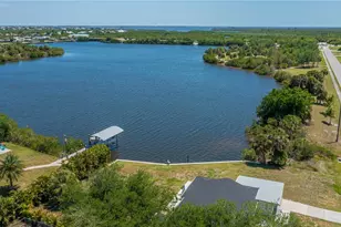 3404 Lake View Blvd, Port Charlotte, FL 33948 - Photo 3