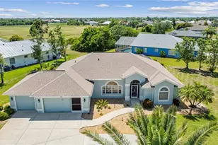 54 Medalist Pl, Rotonda West, FL 33947 - Photo 3