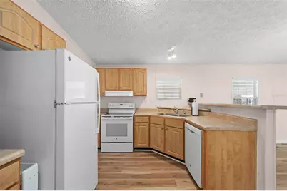 1000 Kings Highway #70, Port Charlotte, FL 33980 - Photo 15