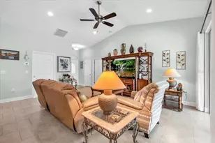 519 W Cashew, Punta Gorda, FL 33955 - Photo 3