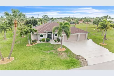 519 W Cashew, Punta Gorda, FL 33955 - Photo 1