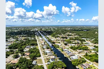 3197 Rock Creek Drive, Port Charlotte, FL 33948 - Photo 51