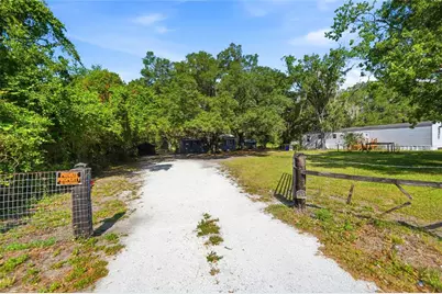 2403 SE Pointer Avenue, Arcadia, FL 34266 - Photo 37