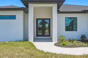 72 Tee View Rd, Rotonda West, FL 33947 - Photo 37