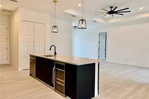 72 Tee View Rd, Rotonda West, FL 33947 - Photo 5