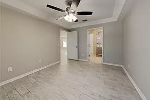 2473 Sagemont Dr, Brandon, FL 33511 - Photo 9