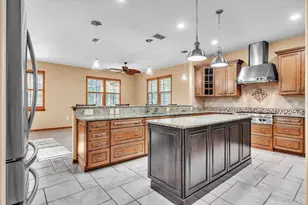 10597 SW Kissimmee Rd, Arcadia, FL 34269 - Photo 17
