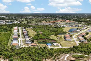 13440 SW Pembroke Cir N, Lake Suzy, FL 34269 - Photo 3