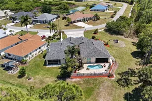 13440 SW Pembroke Cir N, Lake Suzy, FL 34269 - Photo 31