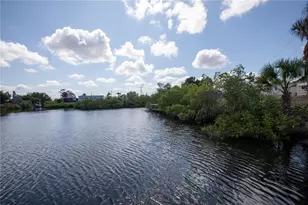 2465 Heron Dr, Englewood, FL 34224 - Photo 45
