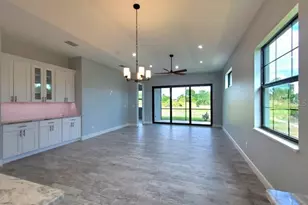1038 San Cristobal Ave, Punta Gorda, FL 33983 - Photo 7