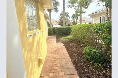 6214 Erice Street, Venice, FL 34293 - Photo 31