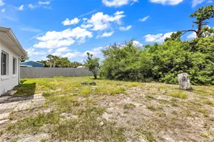1140 Victoria Ave, Port Charlotte, FL 33948 - Photo 21