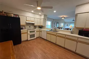 1477 Park Beach Cir, Punta Gorda, FL 33950 - Photo 5