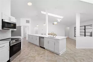 19723 Midway Blvd, Port Charlotte, FL 33948 - Photo 9