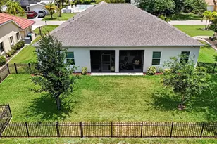 2423 Malaya Ct, Punta Gorda, FL 33983 - Photo 7