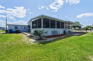1586 NE Grapefruit St, Arcadia, FL 34266 - Photo 5
