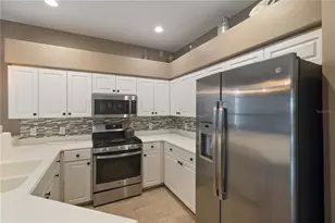 2725 Royal Palm Dr, North Port, FL 34288 - Photo 15
