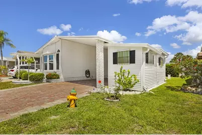 2100 Kings Highway #744, Port Charlotte, FL 33980 - Photo 7