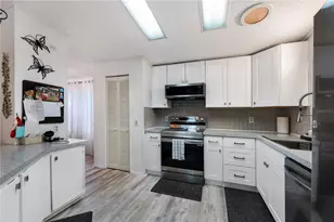 2100 Kings Hwy, Port Charlotte, FL 33980 - Photo 13