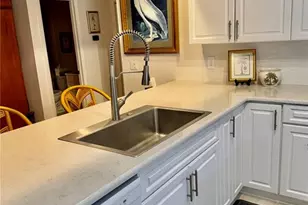 2801 Magdalina Dr, Punta Gorda, FL 33950 - Photo 11