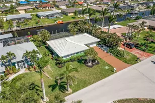 4815 Sorrento Ct, Cape Coral, FL 33904 - Photo 3