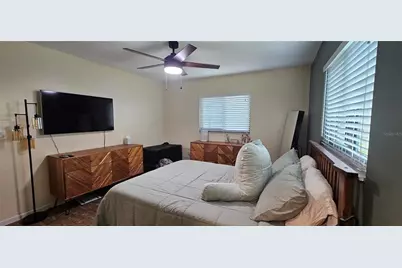 1823 SE 15th Street, Cape Coral, FL 33990 - Photo 9