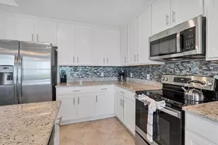 14071 Heritage Landing Blvd, Punta Gorda, FL 33955 - Photo 11