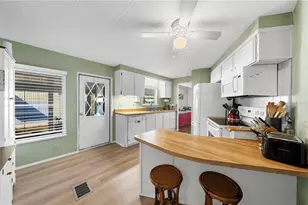 177 S Fiji Cir, Englewood, FL 34223 - Photo 5