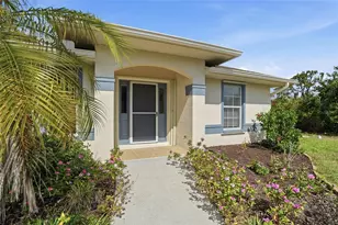 2291 Meetze St, Port Charlotte, FL 33953 - Photo 5