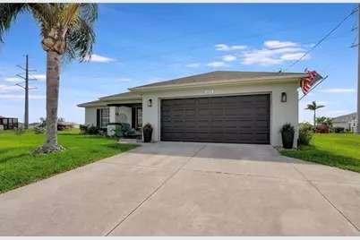 625 El Dorado Boulevard N, Cape Coral, FL 33993 - Photo 1
