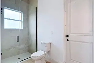 10262 Kingsville Dr, Port Charlotte, FL 33981 - Photo 21