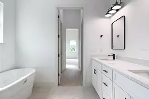 14382 Fort Worth Cir, Port Charlotte, FL 33981 - Photo 25