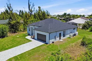 8105 Antwerp Cir, Port Charlotte, FL 33981 - Photo 29