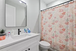 8105 Antwerp Cir, Port Charlotte, FL 33981 - Photo 19
