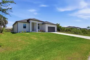 8105 Antwerp Cir, Port Charlotte, FL 33981 - Photo 41