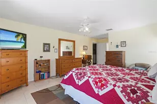 18319 Arapahoe Cir, Port Charlotte, FL 33948 - Photo 17