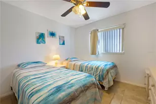 12538 SW Kingsway Cir, Lake Suzy, FL 34269 - Photo 23