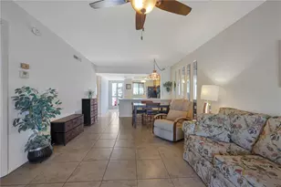 12538 SW Kingsway Cir, Lake Suzy, FL 34269 - Photo 17