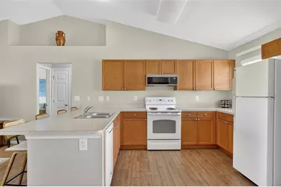 421 Londrina Drive, Punta Gorda, FL 33983 - Photo 11